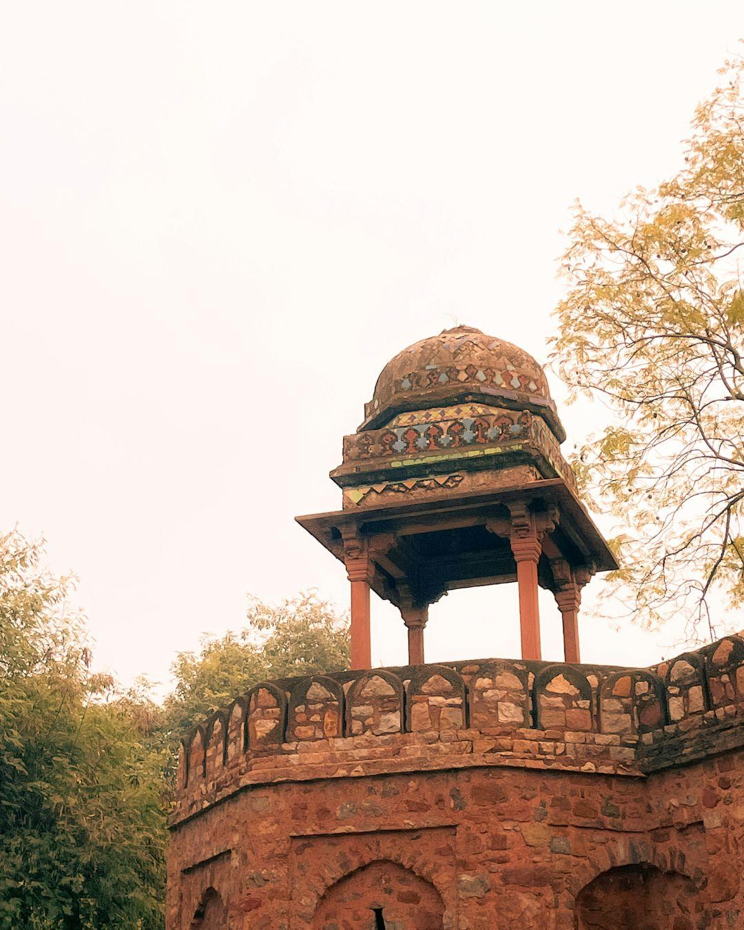 Markets that Never Sleep